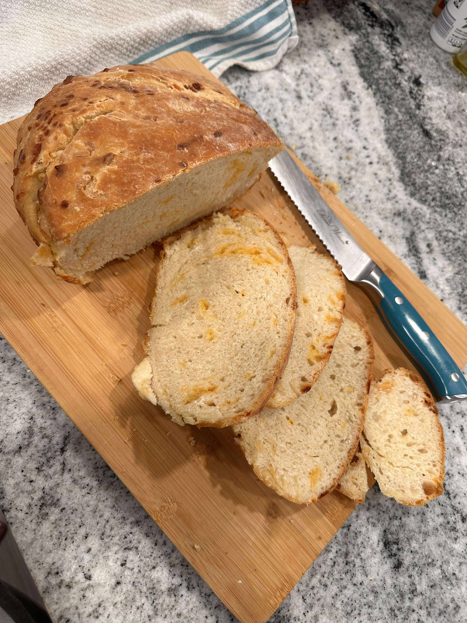 Garlic Cheddar Loaf